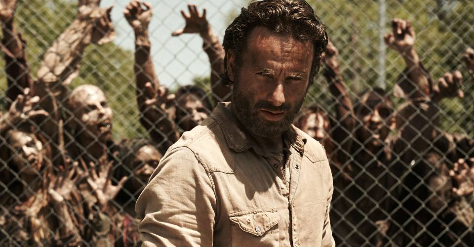 How The Walking Deads Prison Story Helped The Show Evolve How The Walking Deads Prison Story Helped The Show Evolve